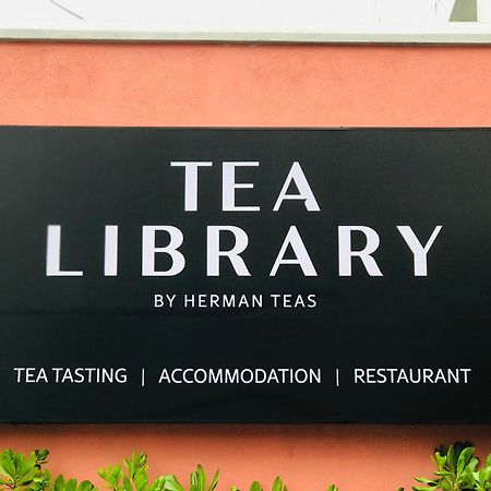 Tea Library Bed and Breakfast Hikkaduwa Εξωτερικό φωτογραφία