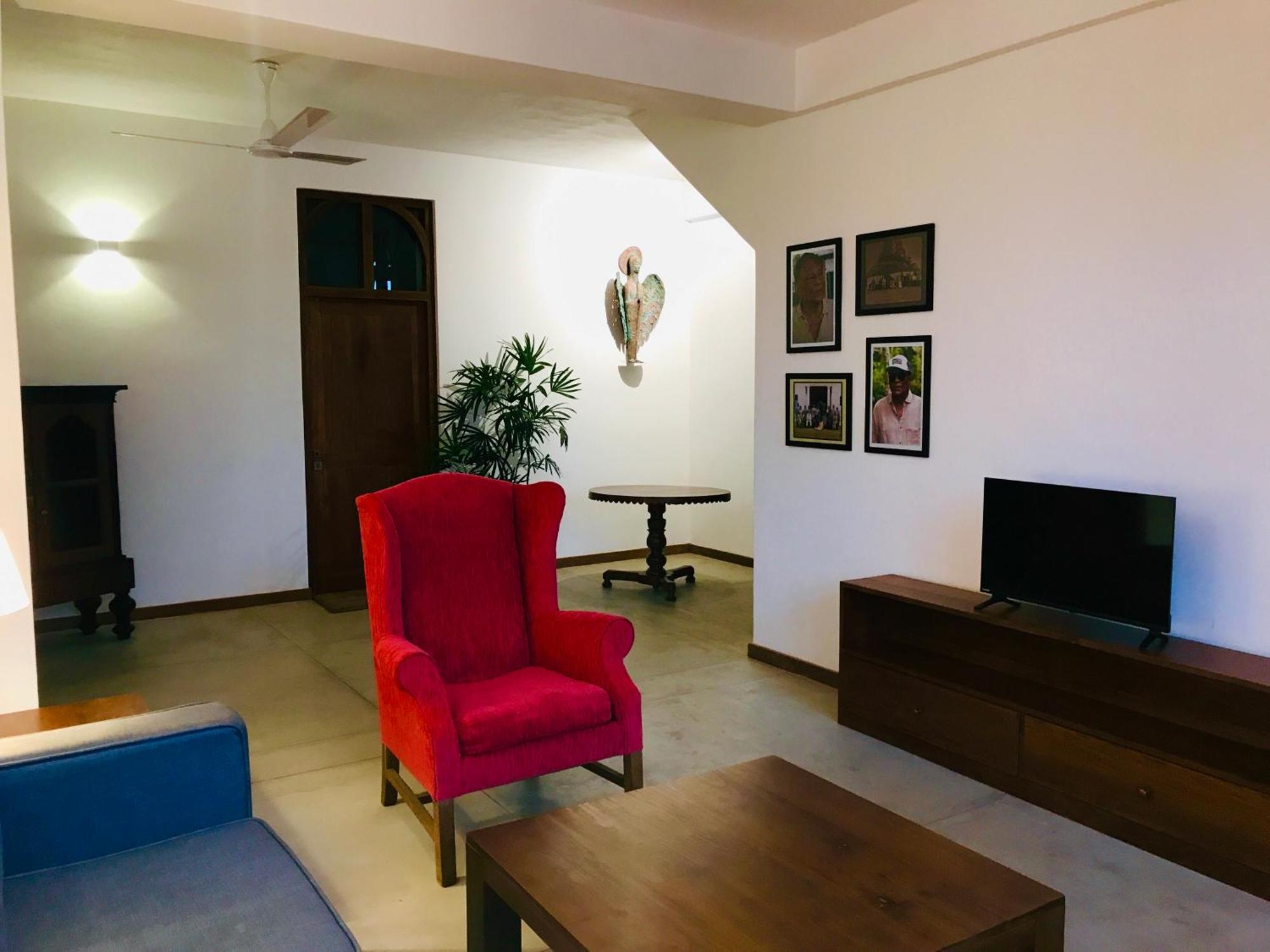 Tea Library Bed and Breakfast Hikkaduwa Εξωτερικό φωτογραφία